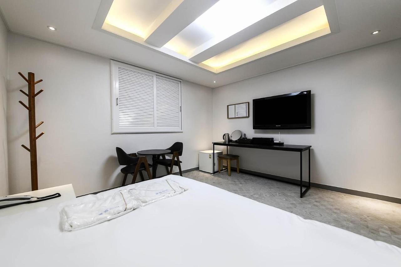 Motel Mi Amor Sokcho Zewnętrze zdjęcie