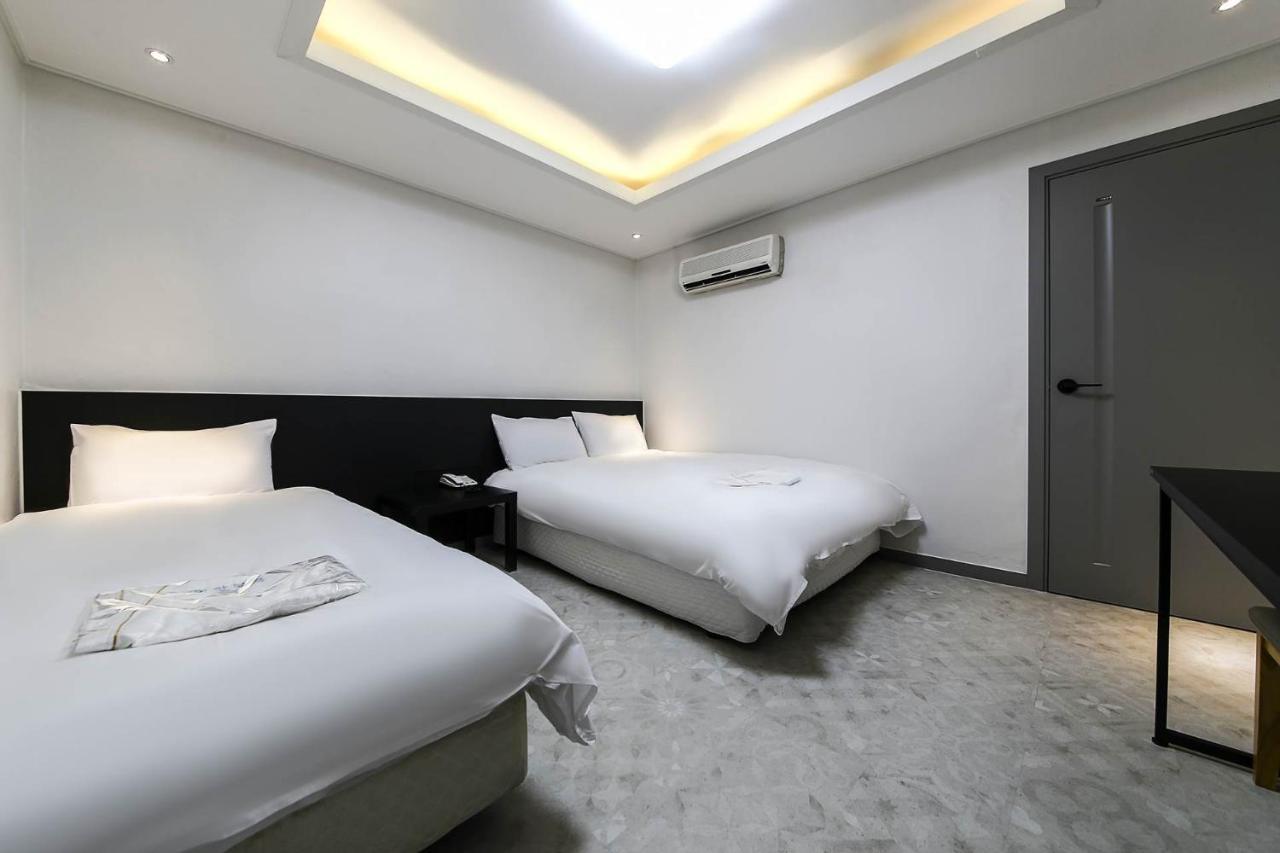 Motel Mi Amor Sokcho Zewnętrze zdjęcie