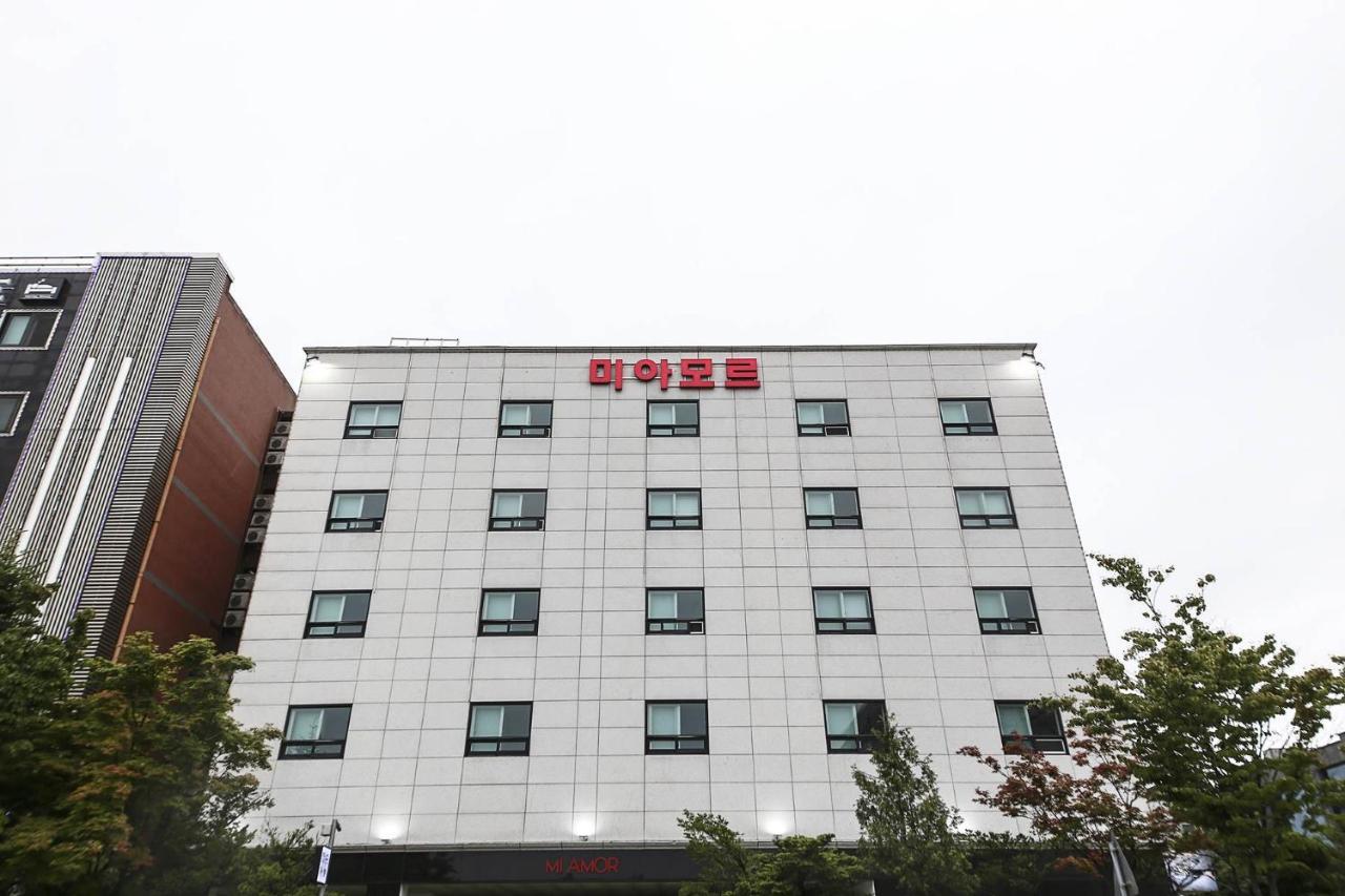 Motel Mi Amor Sokcho Zewnętrze zdjęcie